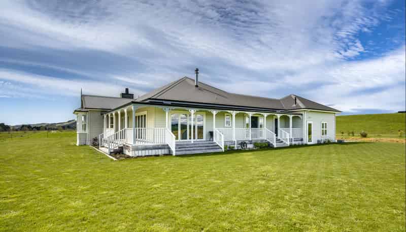 320 Rochfort Road, Kahuranaki