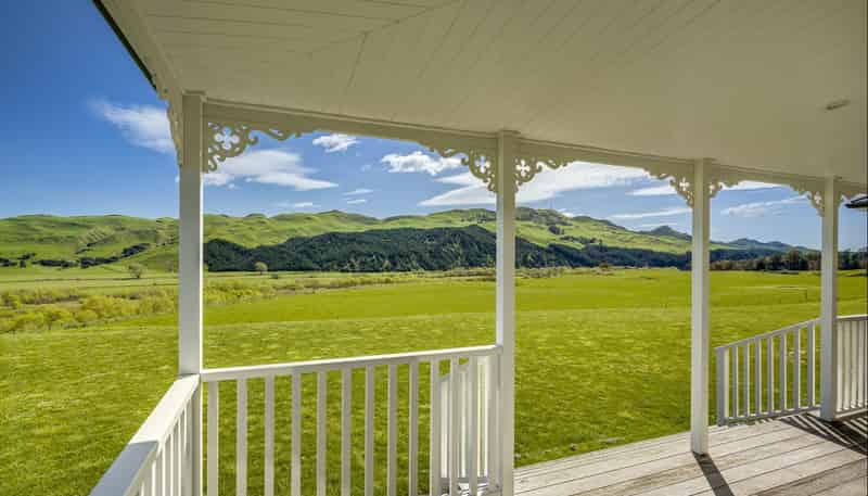 320 Rochfort Road, Kahuranaki