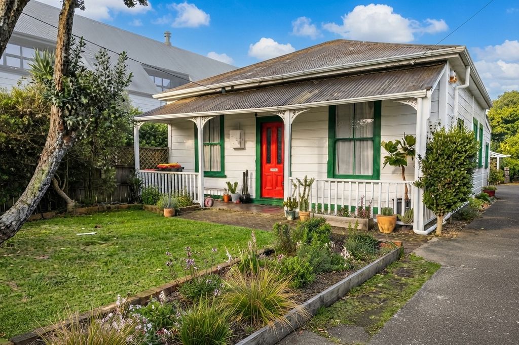 Charming Petone villa living 1
