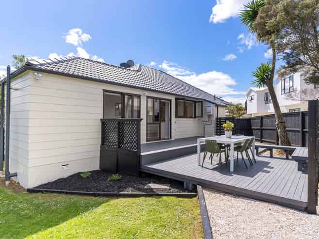 12 Radcliffe Street, Glen Innes