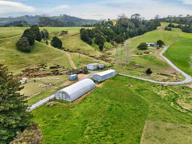 80 Johnson Road, Hukerenui