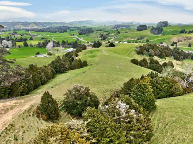 80 Johnson Road, Hukerenui