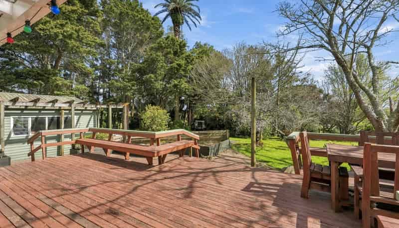 2059 State Highway 16, Helensville