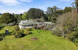 2059 State Highway 16, Helensville