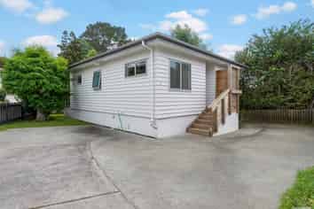 5A Sun Valley, Hatfields Beach