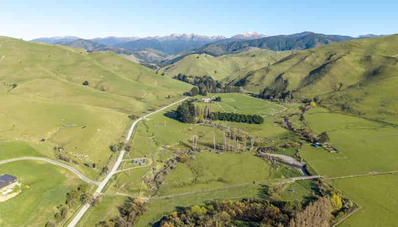 1/ Mikimiki Road, Masterton