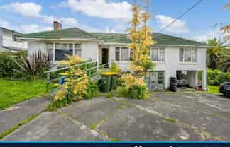 4104-4106 Great North Road, Glen Eden