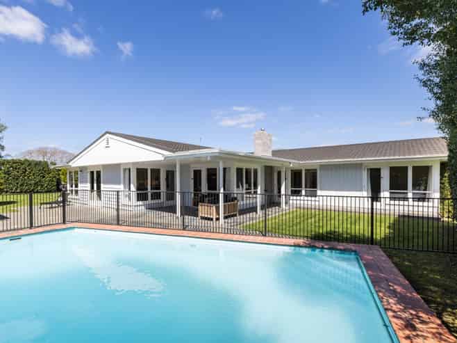 904B Harding Road, Hastings