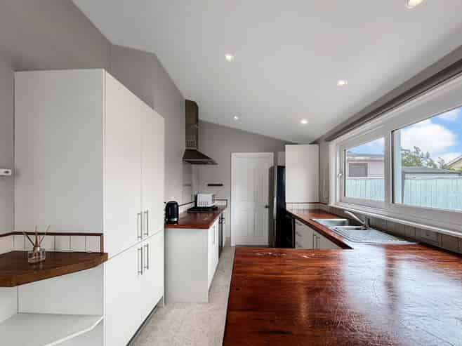 25 Buick Street, Petone