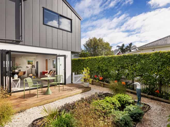 12A Amandale Avenue, Mount Albert