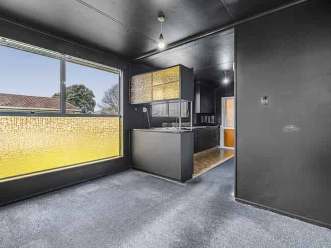 82 Strange Street, Waitara
