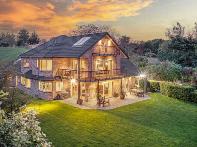 132 Tauroa Road, Havelock North