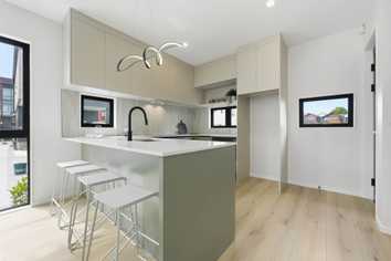 Lot 2/3 Torino Street, Point England