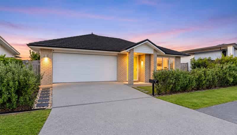 21 Waituarua Drive, Conifer Grove