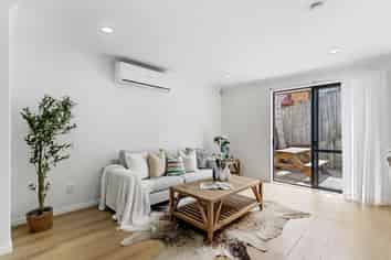 3 Marbella Crescent, Oteha