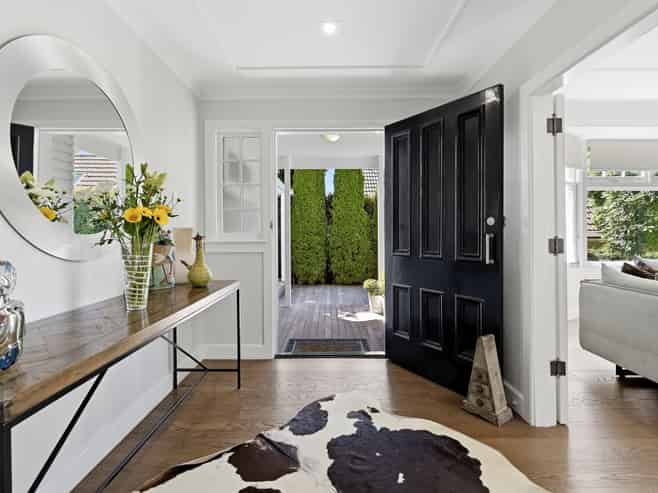 69 Grace Road, Avenues