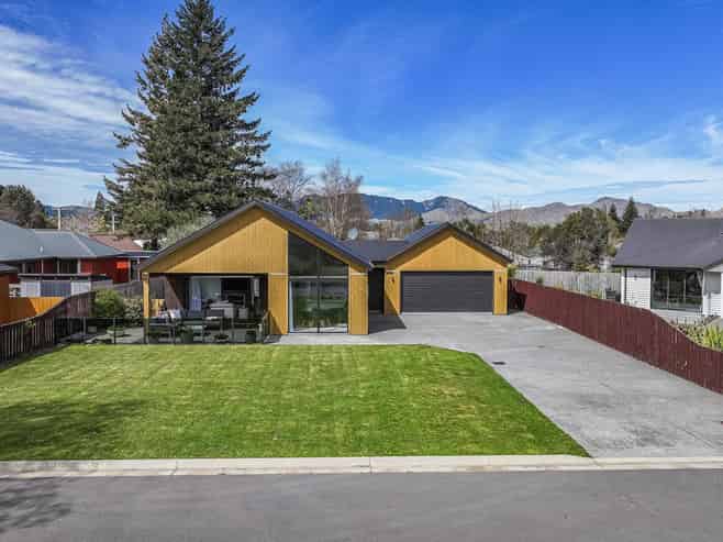 3 Dumblane Way, Hanmer Springs
