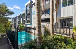 16/241 Hinemoa Street, Birkenhead