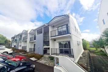 E1/60 Masons Road, Pinehill