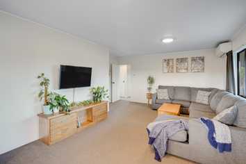 22B Cowley Drive, Temple View