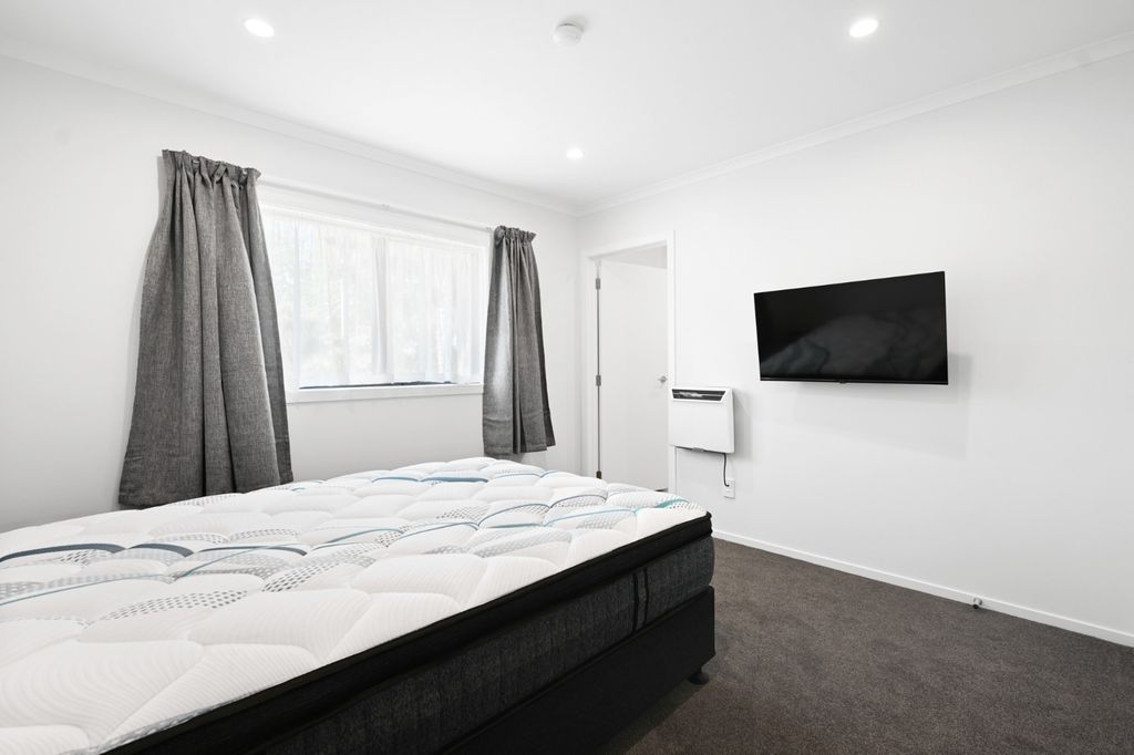 Private room in shared house 4