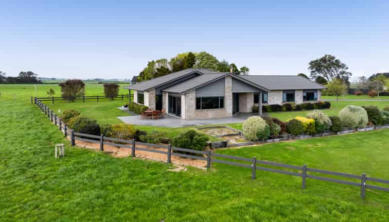 624 Meremere Road, Hawera