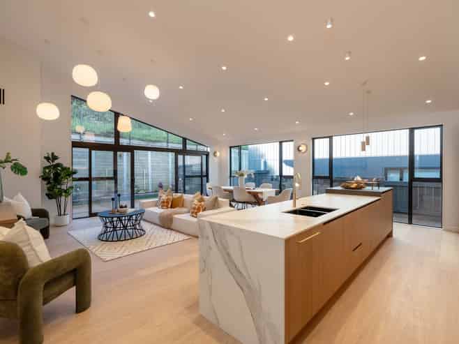 30 Streamview Way, Long Bay