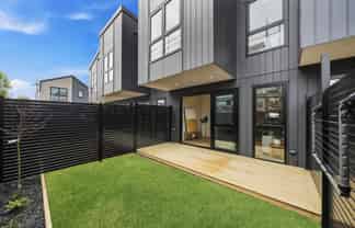 Lot 5/3 Torino Street, Point England