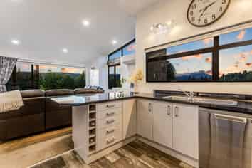 24 Mount Marua Drive, Timberlea