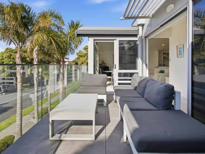 204/27 Banks Avenue, Mount Maunganui