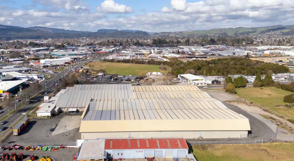 Add Notes Vector Icon For sale 33 Clayton Road, Mangakakahi - realestate.co.nz