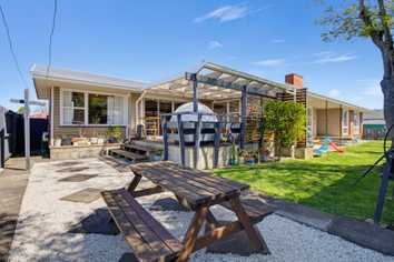 52 Cavendish Road, Casebrook