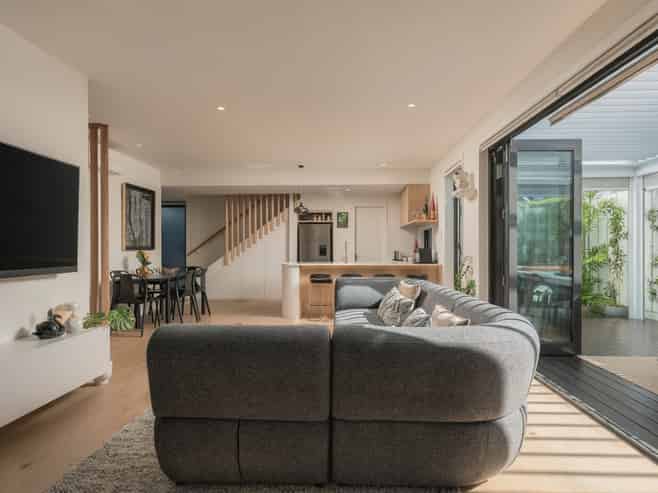 350D Point Chevalier Road, Point Chevalier