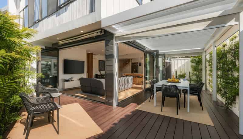 350D Point Chevalier Road, Point Chevalier
