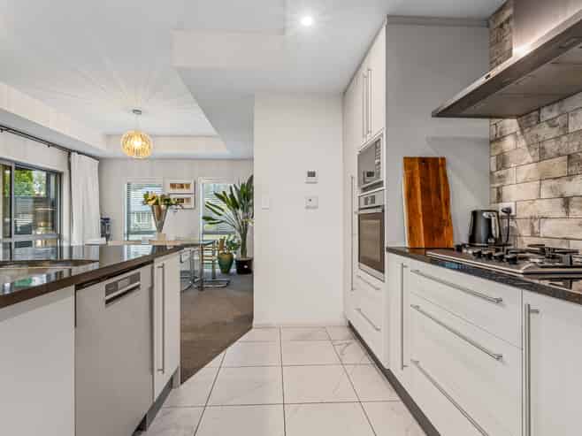 32 Dunlops Road, Marshland