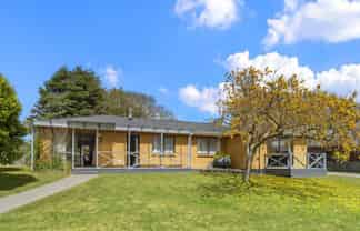 2 Sheridan Crescent, Cambridge