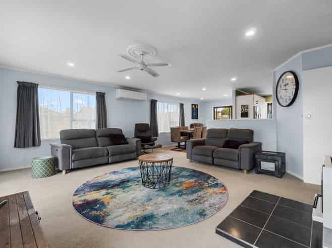 2 Sheridan Crescent, Cambridge