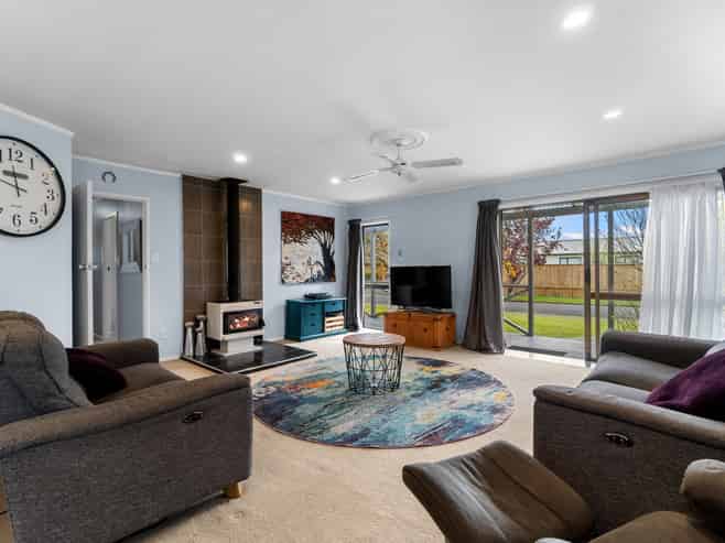 2 Sheridan Crescent, Cambridge