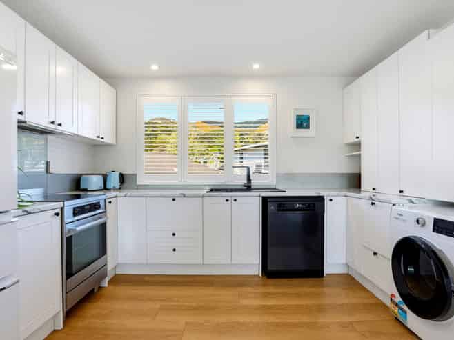 5F Church Street, Akaroa
