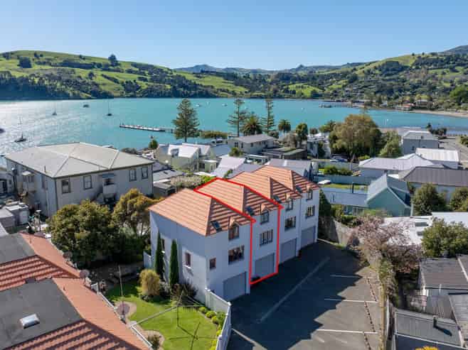 5F Church Street, Akaroa