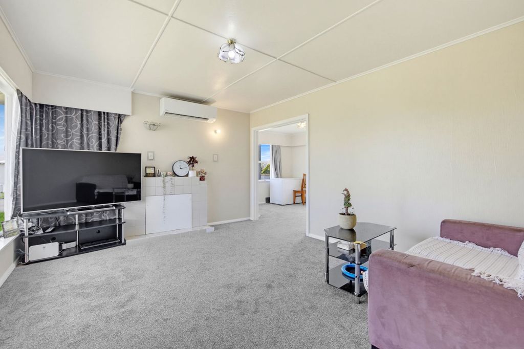 Bring Your Backyard Plans to Clyde Street 4