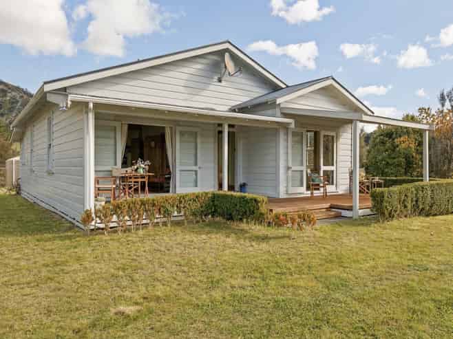 32 Kawhatau Valley Road, Mangaweka