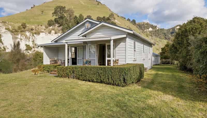 32 Kawhatau Valley Road, Mangaweka