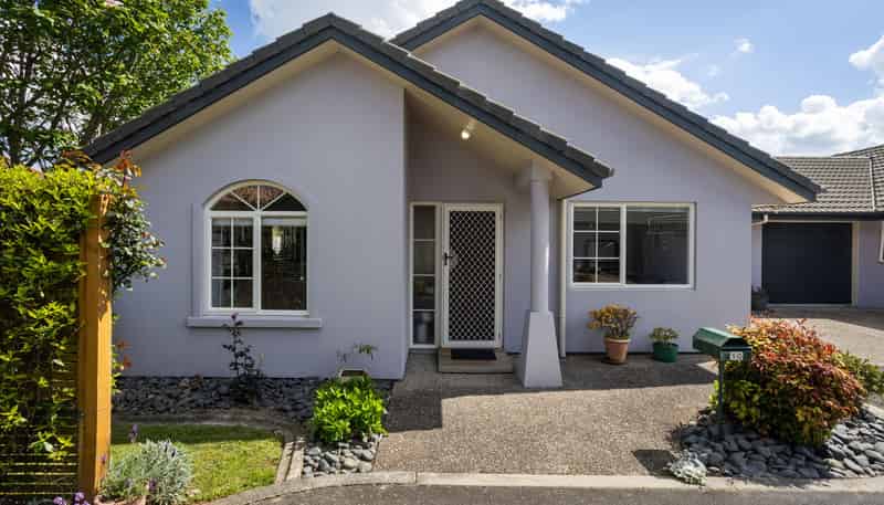10/16 Rototuna Road, Flagstaff