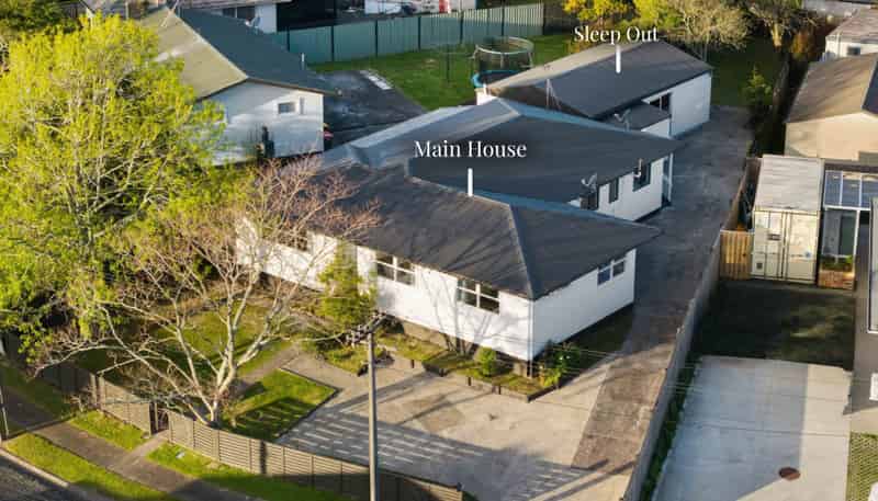 34 Antrim Crescent, Otara