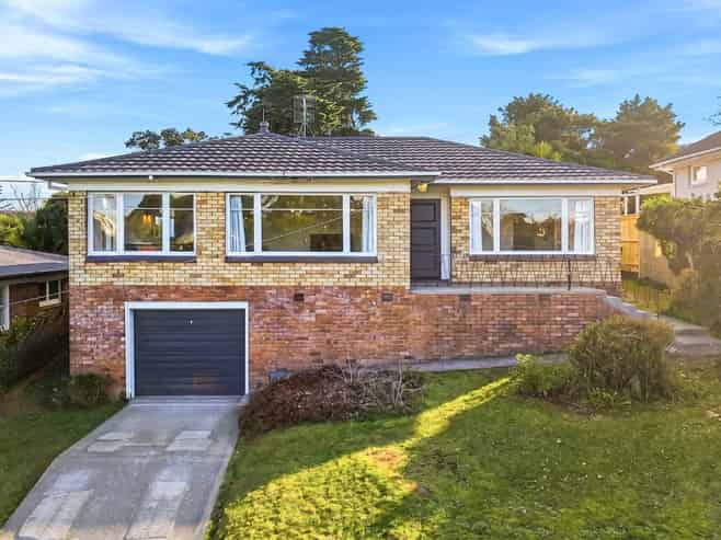 38 Angelo Avenue, Howick