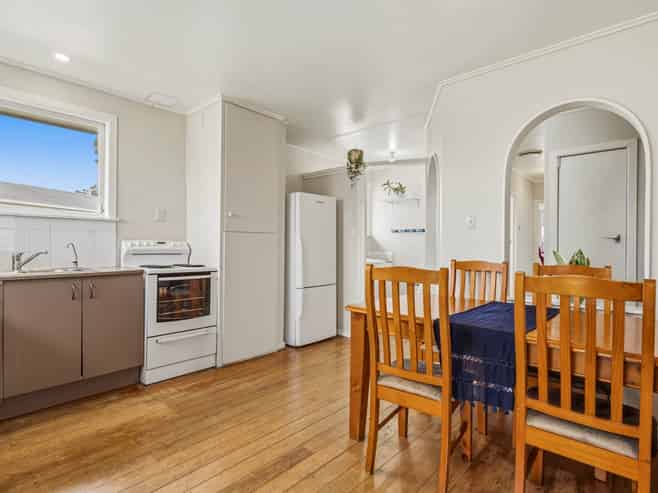 6 Winiata Terrace, Papakura