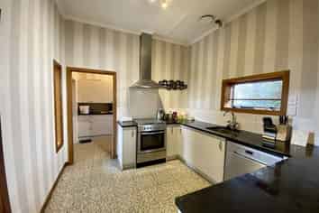 155 Layard Street, Windsor