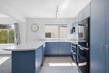 B/48 Oxley Avenue, Saint Albans