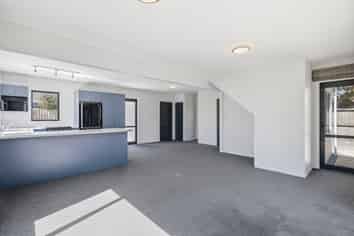 B/48 Oxley Avenue, Saint Albans